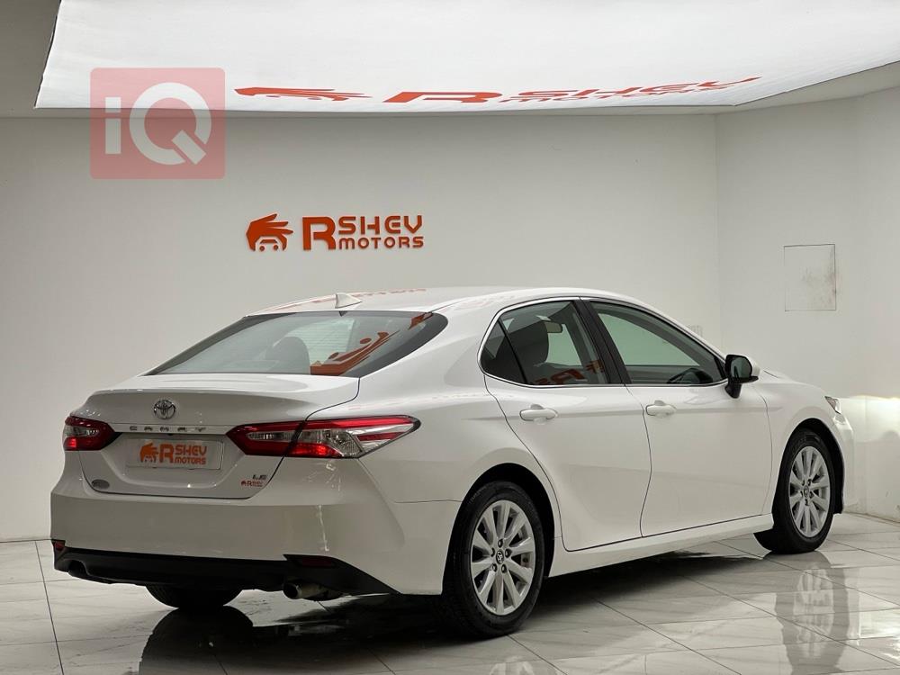 تويوتا كامري